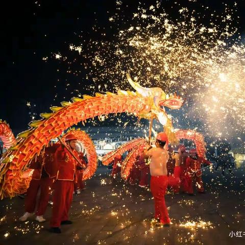 舞龙🐉行大运