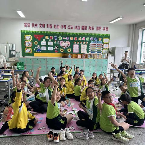 新兴小学2024年 四年一班 春季运动会