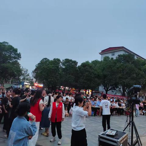 织密反诈“防护网”，守好居民“幸福家”