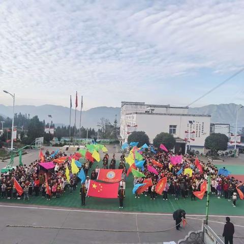 活力溢校园   运动展风采 ——“学习二十大 争做好队员”普安县楼下镇糯东学校2023年冬季运动会暨第三届生活节寝室运动会