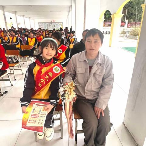 春启今朝，筑梦前行——白石镇卓文小学2023-2024学年度第一学期期末监测优秀学生暨优秀教师表彰大会