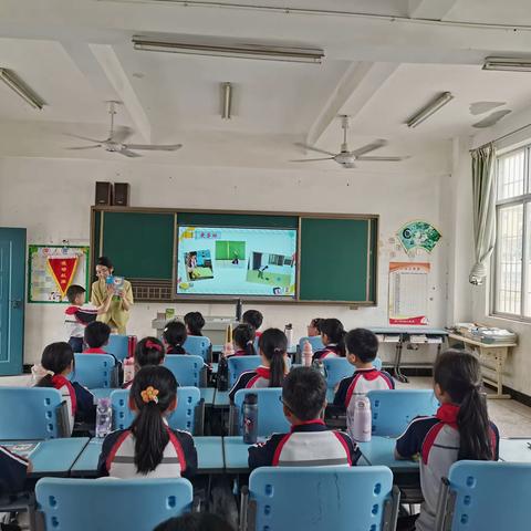 以教促研，教研相长——记格林片区                       数学教研活动