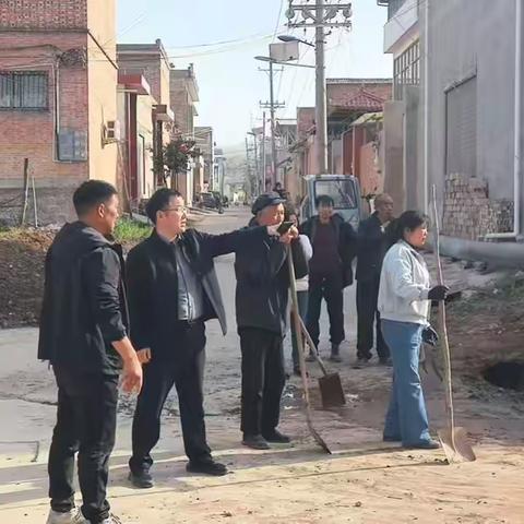 县政协副主席李志伟到涧口乡督导人居环境整治工作