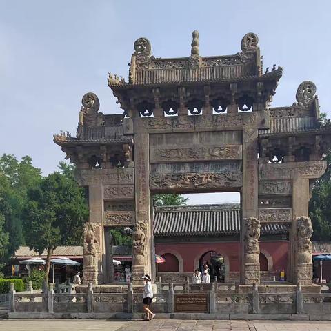 山东之旅 文字：可可 听雪 摄影：清风 喜春 明鑫