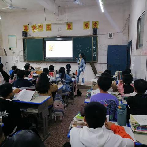 以新促“新”，用心交“心”              一一梅林中学新教师公开课活动记录