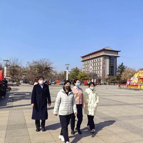 【三八妇女节】“温馨三月天，浓情三八节”——铜川南大街支行开展妇女节活动