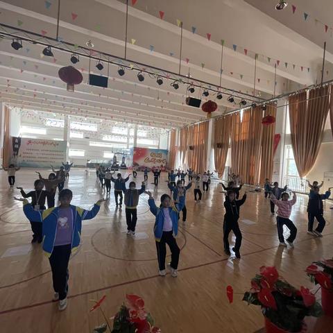 临颍县颍川学校教育集团颍川校区jazz舞蹈社团活动