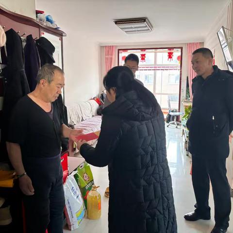 情暖童心护成长！区人大副主任宋丽君走进大庆路街道房子村慰问事实无人抚养儿童