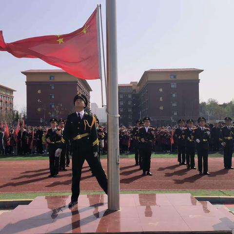 绳索飞扬，健康成长———南召县淯阳学校五年级第四大周教育简报