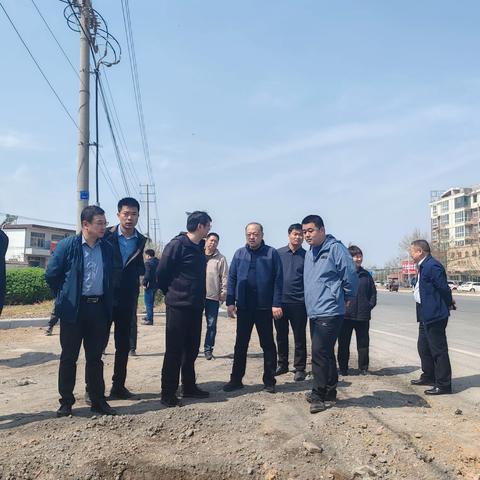 卫辉市市委副书记、市长王清洲到后河调研指导“三通一规范”工作