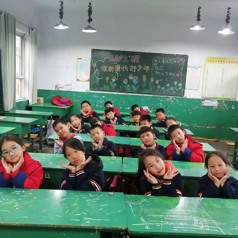 【水冶镇小东关小学】指间的快乐——三二班“手势舞”社团活动（三）