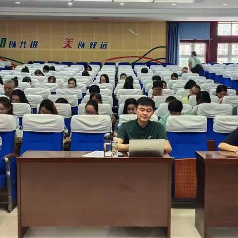 探“学教评合一”，构建计算教学新课堂——海口市第二十五小学教育集团数学组学习基地培训活动