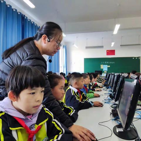 三维创意展风采，教学研讨促发展——伊宁市第十一小学信息科技公开课研修活动