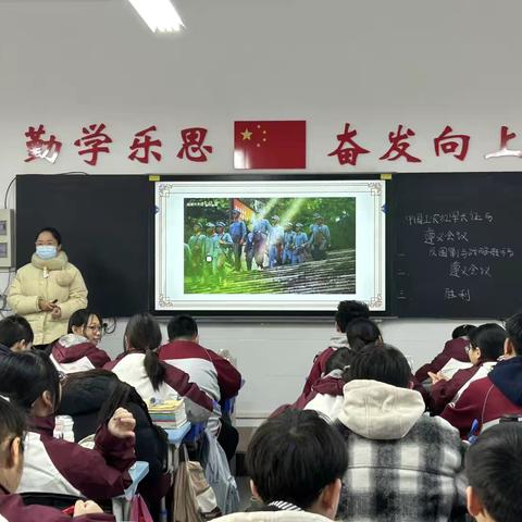 许昌市教研组莅临开发区实验中学开展教学督导活动