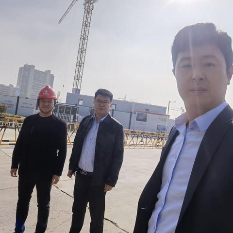 加强外拓营销，走进客户心中