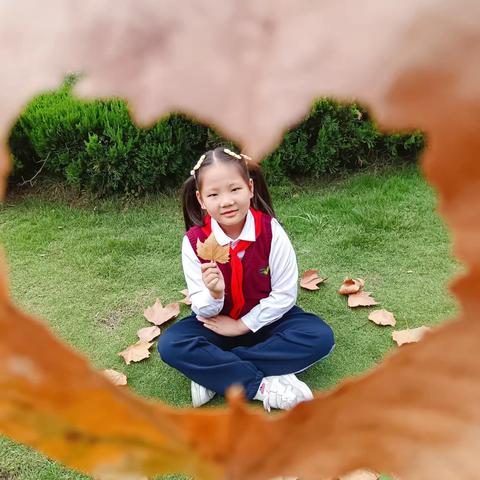 油田第五小学303班秋期第七期美篇  上榜小作者 翟安然  王璟宸  田尚怡 张钡涵  殷浩涵  牛欣怡 高紫菡 任伊晨