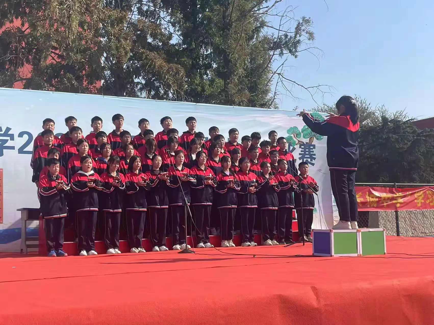 简篇-长城镇初级中学“学习二十大 争做好队员”暨沂蒙精神进校园合唱比赛
