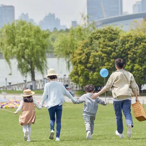 冠县烟庄街道赵辛庄小学周末安全提醒