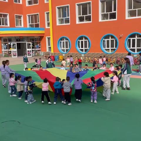 与爱相遇，相约👧🏻👦🏻美好——墨菲幼儿园宝六班 十月幼儿园生活回顾