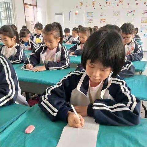 妙笔生花抒梦想，文采飞扬谱华章——记镇平县雪枫实验学校小学作文竞赛