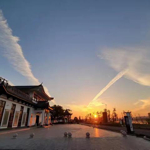 循赵忭足迹 品清白人生