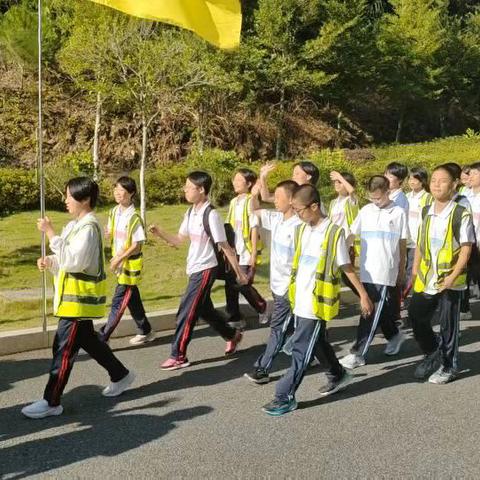 710梦之队社会实践Day3纪实: 参观万寿岩，感知文化自信，饱满热情铸精神