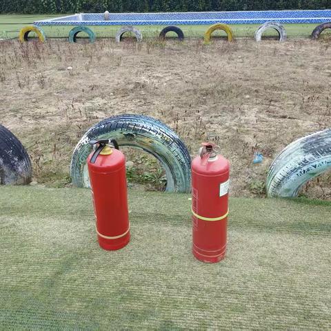 竹峪镇丹阳幼儿园“童心防患，安全不燃”消防演练活动纪实