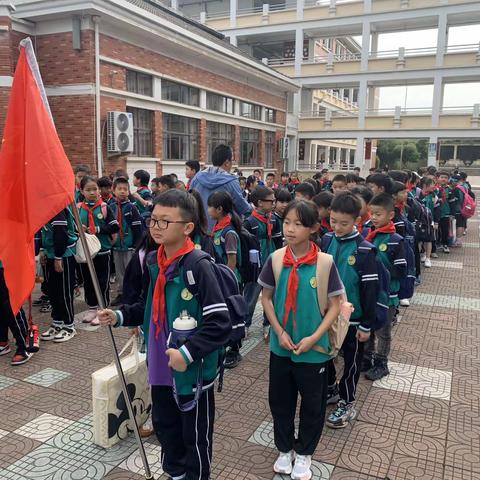 春是新希望，是一切的开始 301快乐中队春季踏青