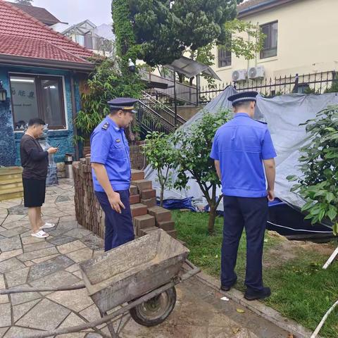 八大关中队开展文物保护建筑安全专项检查