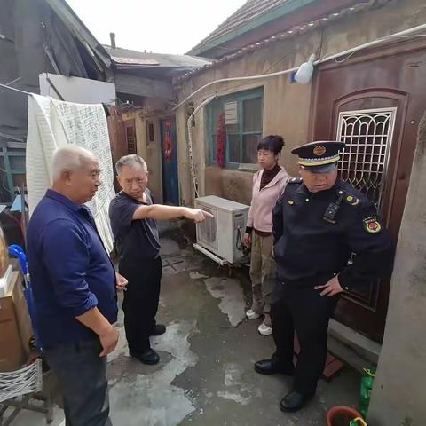 八大关街道综合执法中队开展文保建筑专项执法检查