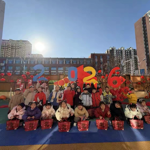 童梦四季·成长印记——滦州市第一幼儿园中一班2025-2026学年上学期期末总结