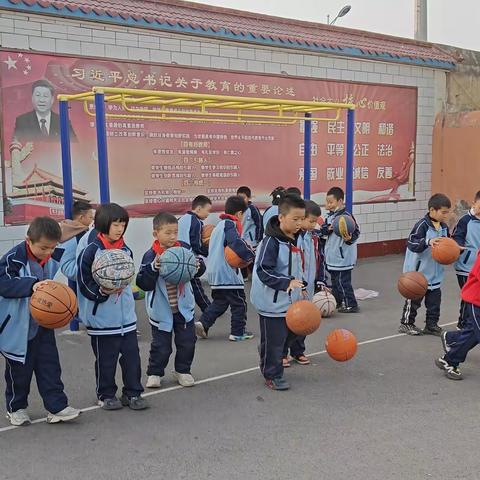 黄口小学篮球社团