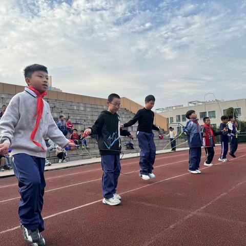 科学自测，健康成长——上饶市第十小学体育与健康技能比赛