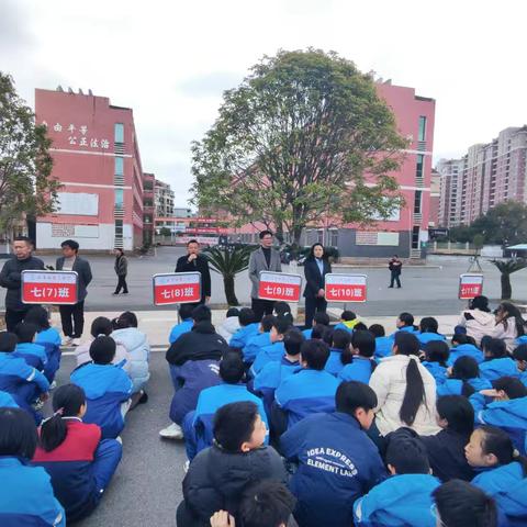 乐平六中开展消防疏散演练活动纪实：筑牢安全防线 共建平安校园