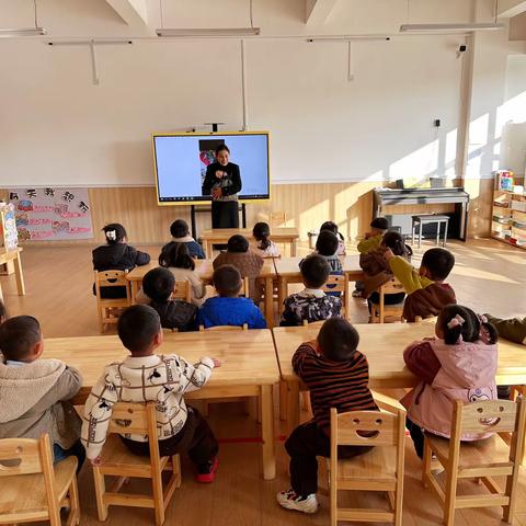 【家园共育】家长助教 “育”见美好💕——伊川县县直第五幼儿园家长进课堂活动