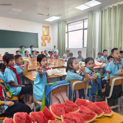 武宣县民族小学教育集团滨江校区开展“红领巾爱祖国”主题系列活动