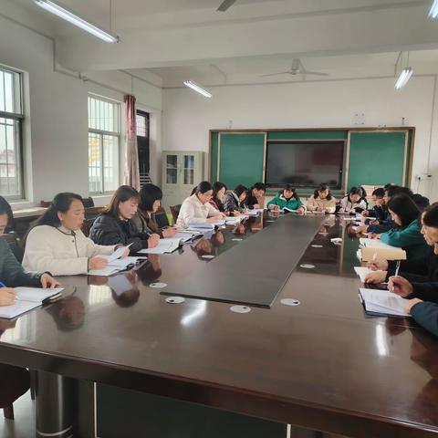 洛南县城关中学数学学科组第三周教研活动