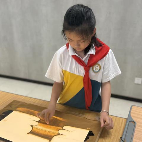 5.8沙画课堂:《风里的童年》