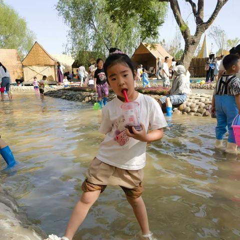 走进绘本故事 聆听最美童声——新城镇中心幼儿园绘本故事分享活动