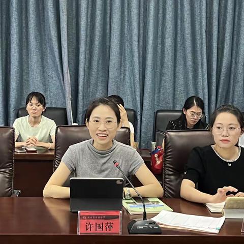 送教下乡传匠心 集团携手共成长——西南大学临高实验中学赴新盈中学开展送教交流活动