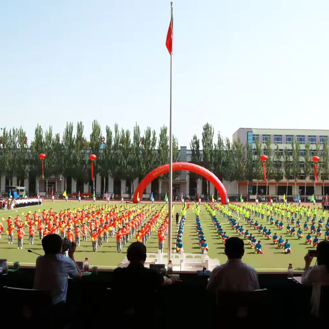 “青春作伴梦为马，赛场竞技写华章”——山西电力职业技术学院第十六届田径运动会顺利举办