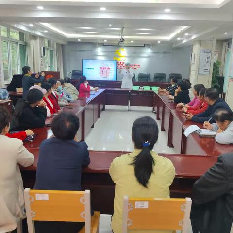 月满华诞映团圆 文明同辉倡新风