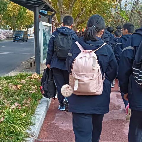 青春奋进 相约毅行－金华十四中803班金华山毅行活动之逢考必过组