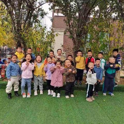 记录爱尚幼儿园快乐生活——中一班10月生活