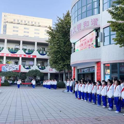 无惧挑战，翘然出众——保定市实验小学教育集团升旗仪式