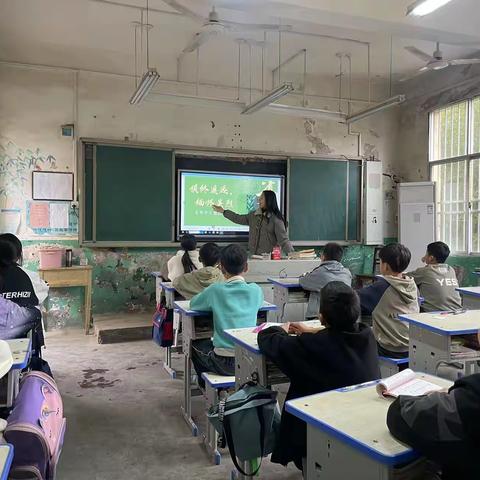 寄料镇雷湾小学“我们的节日·清明节”