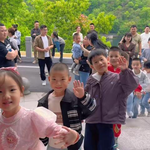 寻源17℃  ·  农夫山泉有点甜——明珠幼儿园田坞园区大二班亲子研学活动