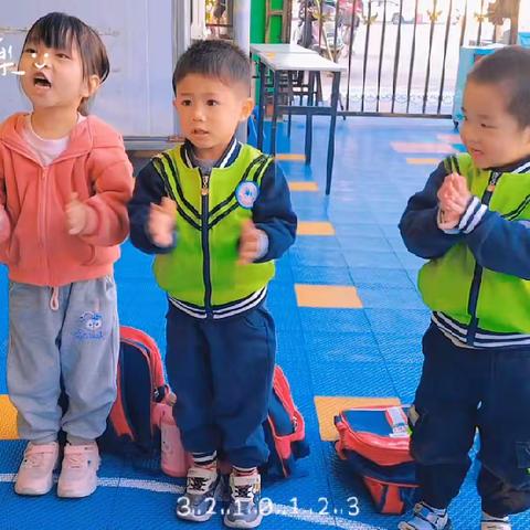 记录幼儿园快乐生活——中B班 生活小日常