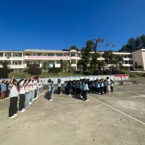 传承红色基因   红领巾爱祖国 ‍吴屯中学庆祝第75个“少先队建队日”活动