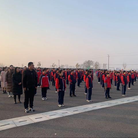 珍爱生命 预防艾滋—逸夫中心小学升旗仪式